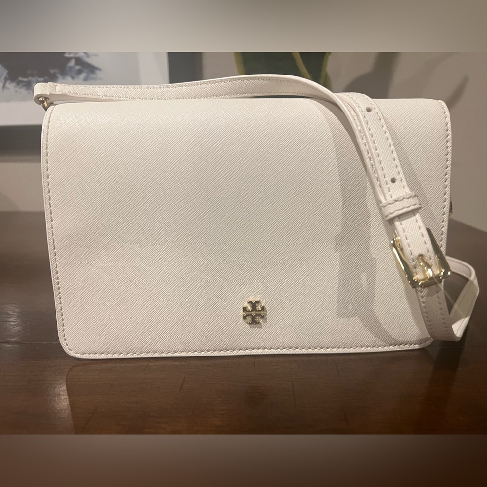 Tory Burch Robinson Saffiano leather crossbody purse